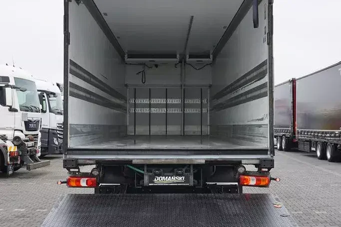 Mercedes ACTROS / 2553 / EURO 6 / CHŁODNIA + WINDA / 23 PALETY / OŚ SKRĘTNA zdjęcie 10