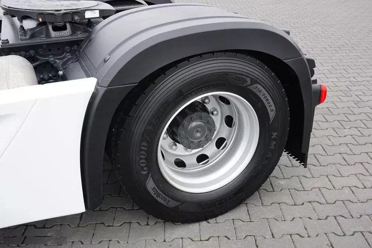 Mercedes ACTROS / 1851 / E 6 / MP 5 / RETARDER / I - COOL / BIG SPACE zdjęcie 19