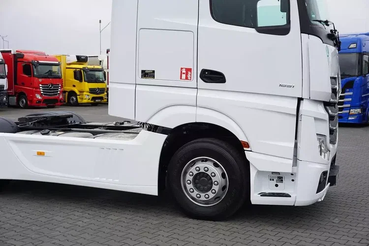 Mercedes ACTROS / 1851 / E 6 / MP 5 / RETARDER / I - COOL / BIG SPACE zdjęcie 36