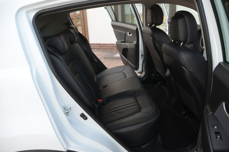 Kia Sportage 1.7CRDI Skóra Navi Xenon Kamera Led ParkAsist KayLess zdjęcie 28