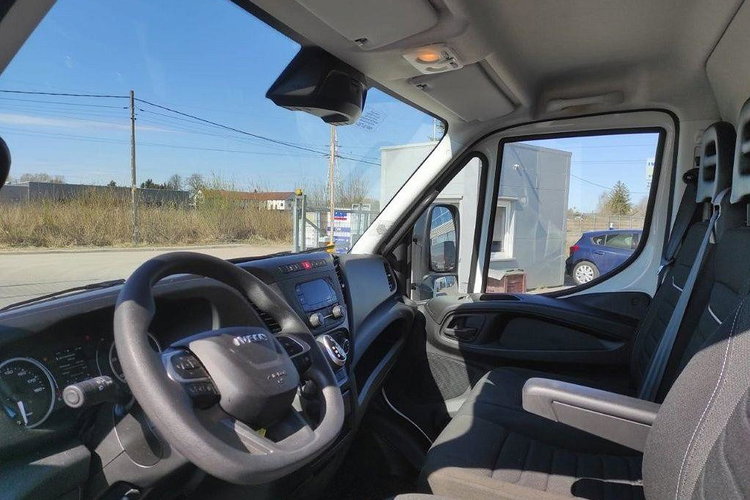 IVECO DAILY 70C18 zdjęcie 8