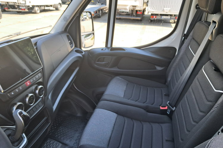 IVECO Daily 35S18HA8 zdjęcie 9