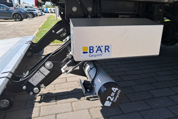 IVECO Daily 35S18HA8 zdjęcie 13