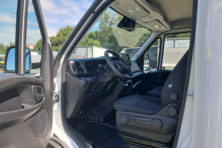 IVECO Daily 35S18HA8 zdjęcie 7