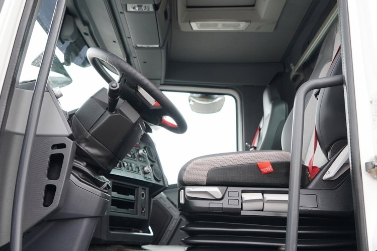 Renault C 430 / 6x4 / WYWROTKA 2 STRONNA / HYDROBURTA + HDS HIAB 211 EP-3 / EURO 6 / STEROWANIE RADIOWE / ROTATOR / ŁYŻKA zdjęcie 41