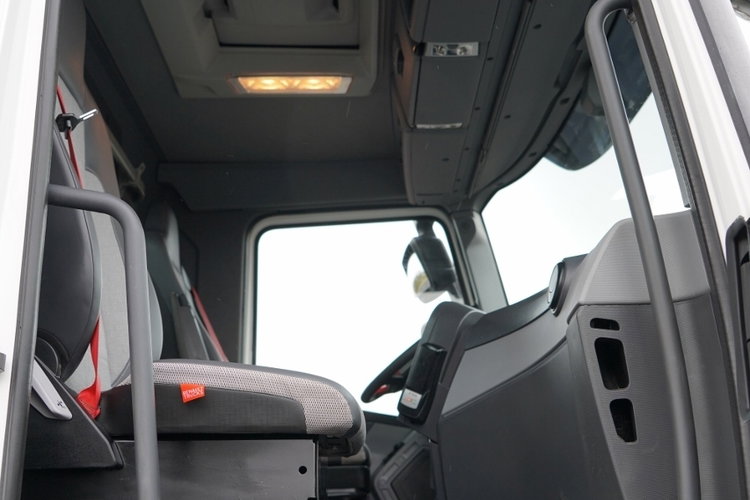 Renault C 430 / 6x4 / WYWROTKA 2 STRONNA / HYDROBURTA + HDS HIAB 211 EP-3 / EURO 6 / STEROWANIE RADIOWE / ROTATOR / ŁYŻKA zdjęcie 48