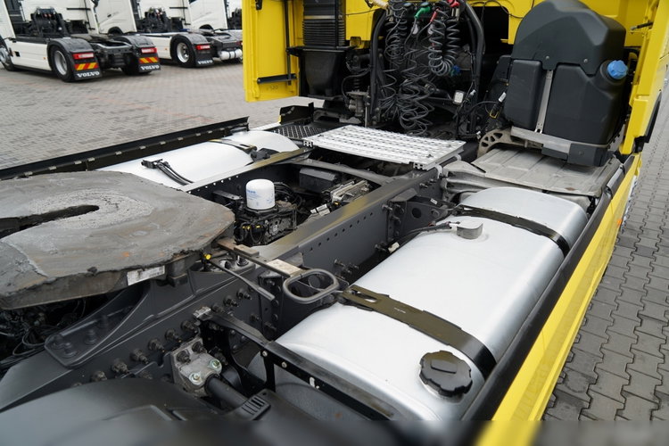 Volvo FH 500 / I-SHIFT / KLIMA POSTOJOWA / ALUFELGI / OPONY 100% / zdjęcie 16