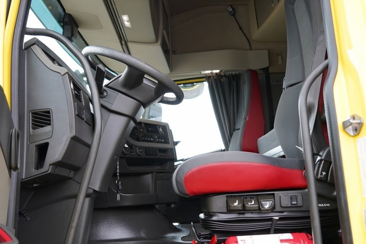 Volvo FH 500 / I-SHIFT / KLIMA POSTOJOWA / ALUFELGI / OPONY 100% / zdjęcie 24
