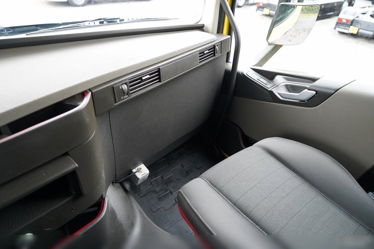 Volvo FH 500 / I-SHIFT / KLIMA POSTOJOWA / ALUFELGI / OPONY 100% / zdjęcie 31