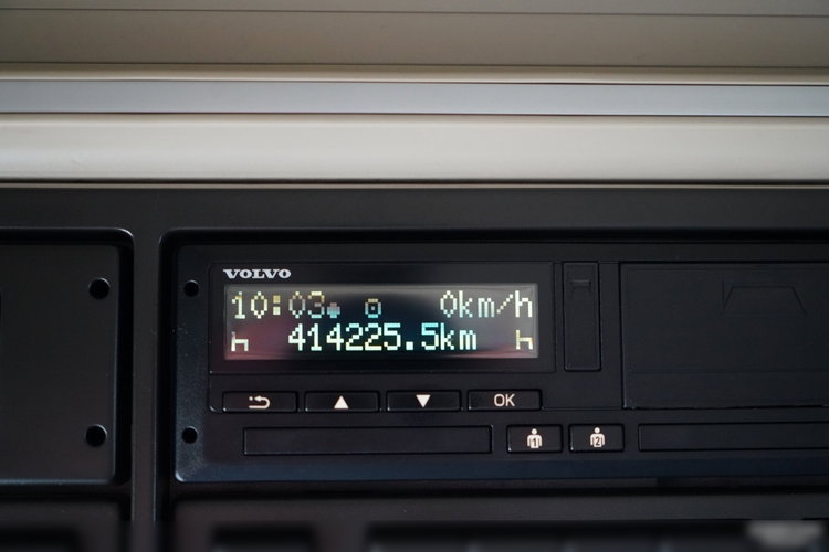 Volvo FH 500 / I-SHIFT / KLIMA POSTOJOWA / ALUFELGI / OPONY 100% / zdjęcie 39