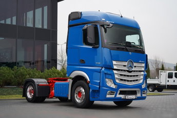 Mercedes Actros