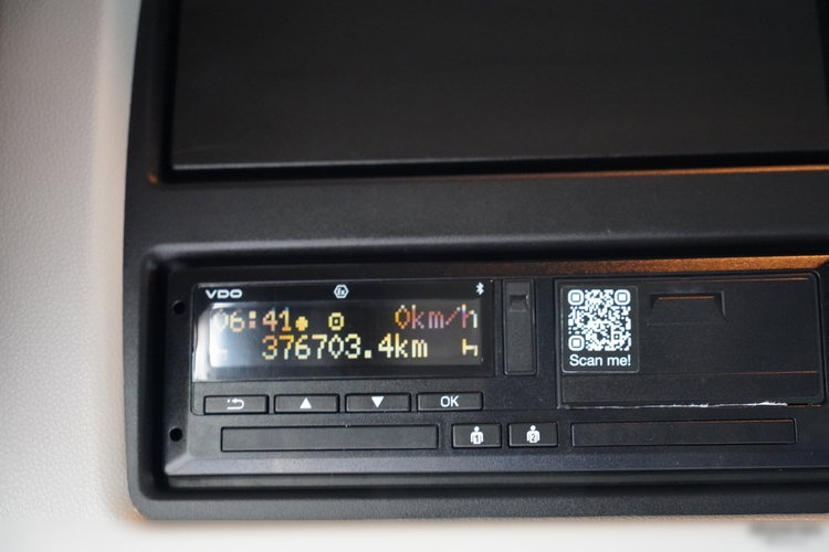 Scania R 450 / RETARDER / KLIMATYZACJA POSTOJOWA / OPONY 100% / PO ZŁOTYM KONTRAKCIE zdjęcie 40