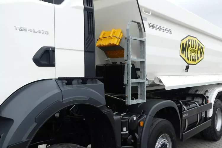 TGS 41.470 / 8x8 / WYWROTKA MEILLER / MANUAL / NISKI PRZEBIEG / zdjęcie 18