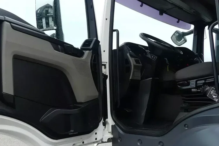 TGS 41.470 / 8x8 / WYWROTKA MEILLER / MANUAL / NISKI PRZEBIEG / zdjęcie 22