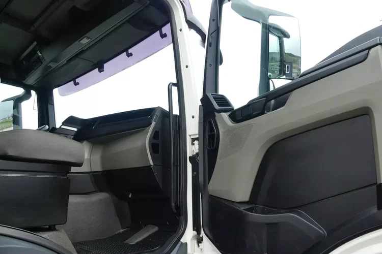 TGS 41.470 / 8x8 / WYWROTKA MEILLER / MANUAL / NISKI PRZEBIEG / zdjęcie 25