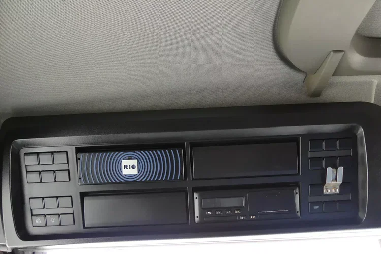 TGS 41.470 / 8x8 / WYWROTKA MEILLER / MANUAL / NISKI PRZEBIEG / zdjęcie 32