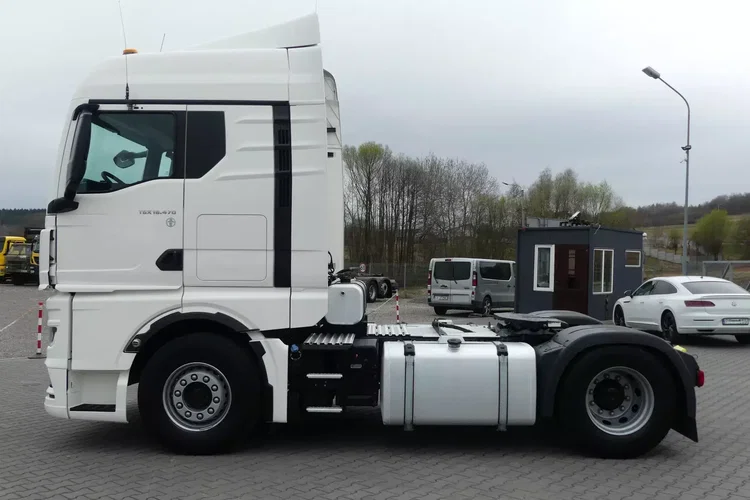 MAN TGX 18.470 / HYDRAULIKA / AUTOMAT / EURO 6 / STANDARD / zdjęcie 4