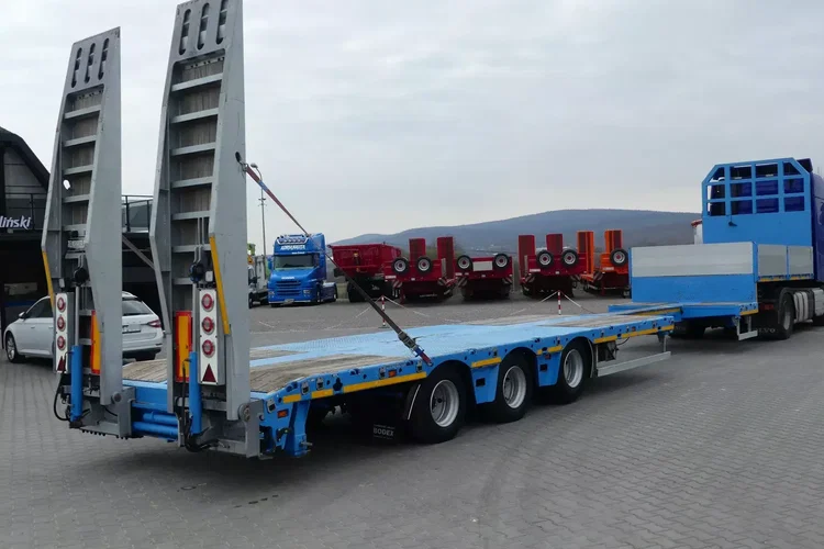 BODEX NISKOPODWOZIOWA / ROZCIĄGANA 3m / WCIĄGARKA / zdjęcie 13