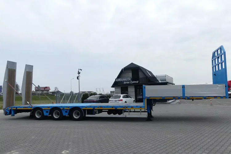 BODEX NISKOPODWOZIOWA / ROZCIĄGANA 3m / WCIĄGARKA / zdjęcie 15