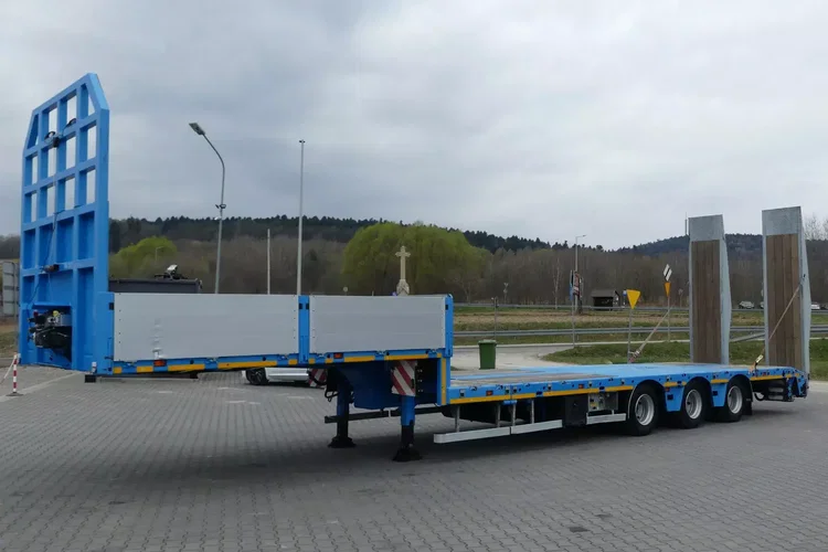 BODEX NISKOPODWOZIOWA / ROZCIĄGANA 3m / WCIĄGARKA / zdjęcie 4