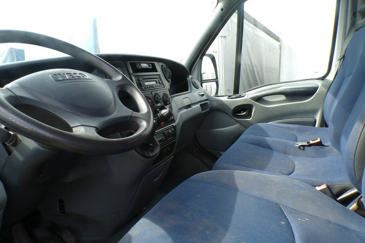 Daily 35C12 iveco doka dubel kabina bliźniak kontener zestaw zdjęcie 3