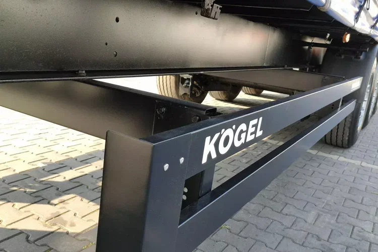 Kogel 3 Osie SAF Oś Podnoszona Standard Wysokość 2.76 2017r zdjęcie 12