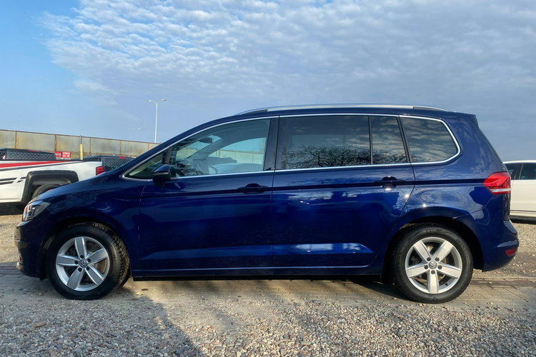 Volkswagen Touran 1.4tsi pasek nowy polski salon High line 1 wl full led navi kamera 7o zdjęcie 16