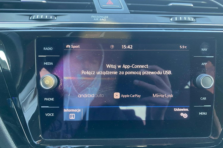 Volkswagen Touran 1.4tsi pasek nowy polski salon High line 1 wl full led navi kamera 7o zdjęcie 24