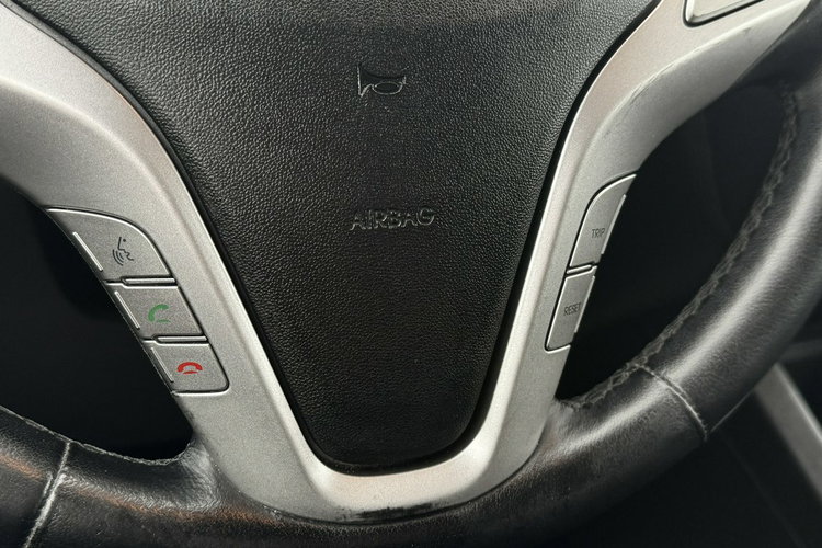 Hyundai ix20 1.6 125KM Automat Podgrz. fotele 55 tys. przebiegu zdjęcie 16