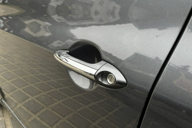 Hyundai ix20 1.6 125KM Automat Podgrz. fotele 55 tys. przebiegu zdjęcie 25