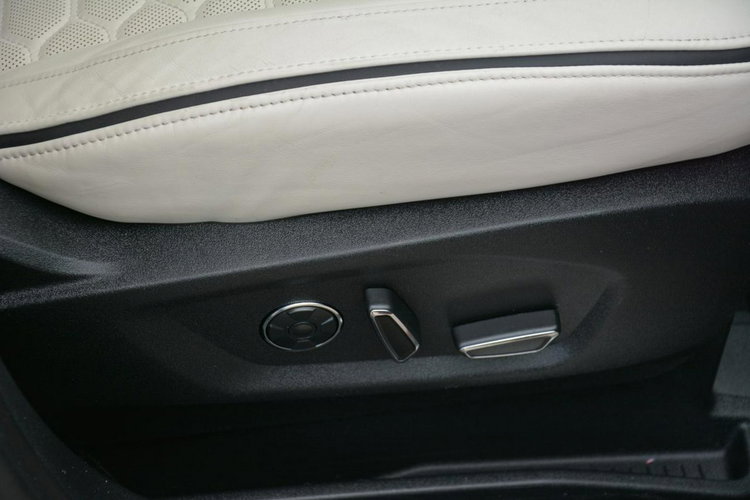 Ford S-Max Vignale Radar ACC Navi Full Led Skóry Panorama Wentylacja el.Kierowni zdjęcie 22