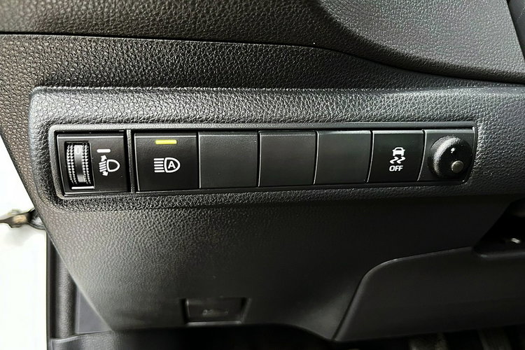 Toyota Corolla LED+NAVI+Kamera+ACC+2xKlimatronic GWARANCJA 1wł KRAJOWY Bezwypad. F23% 4x2 zdjęcie 16