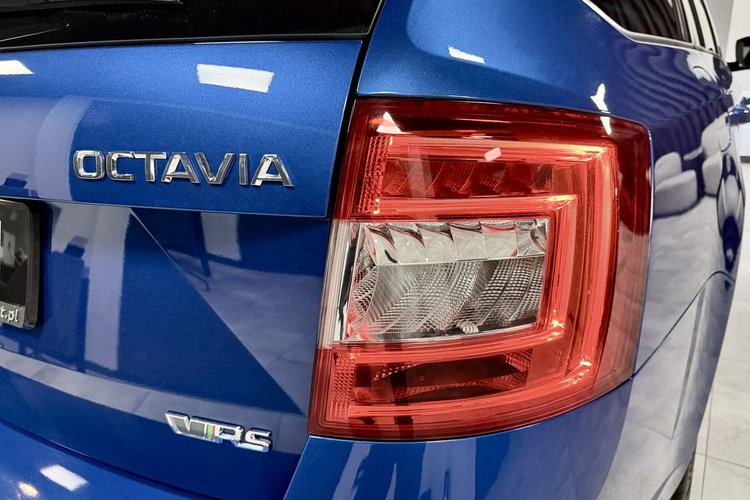 Skoda Octavia 2.0 TSI 220KM RS CHALLENGE RS Mode Black Pakiet Duża Navi CANTON zdjęcie 11