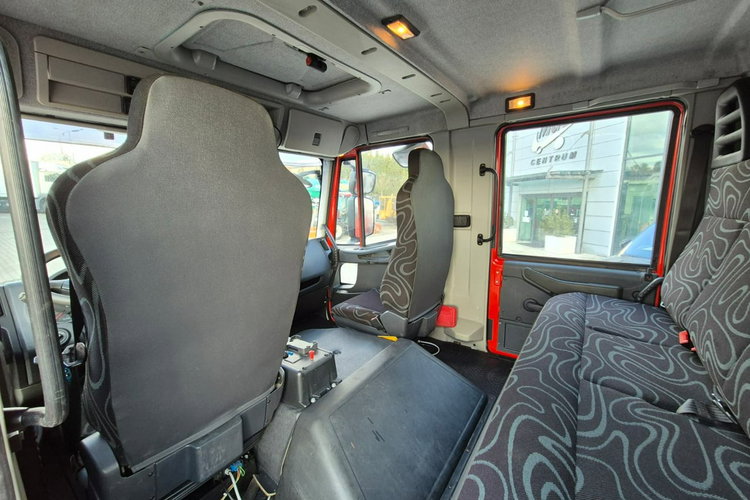 EuroCargo ML120 EEV Iveco Euro Cargo ML 120 / DOPEL KABINA 6 OSÓB / RUCHOMA PODŁOGA zdjęcie 34