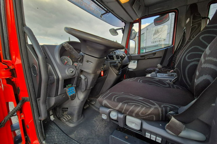 EuroCargo ML120 EEV Iveco Euro Cargo ML 120 / DOPEL KABINA 6 OSÓB / RUCHOMA PODŁOGA zdjęcie 35