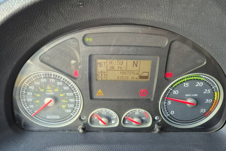 EuroCargo ML120 EEV Iveco Euro Cargo ML 120 / DOPEL KABINA 6 OSÓB / RUCHOMA PODŁOGA zdjęcie 40