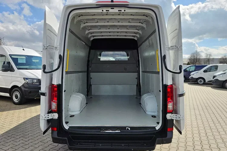 Volkswagen Crafter L4H2 94900zł NETTO Brygadówka 7 osób 2.0TDi/140KM zdjęcie 16
