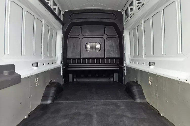 Ford transit L4H3 79999zł NETTO Brygadówka 6 osób 2.0TdCi/131KM zdjęcie 17