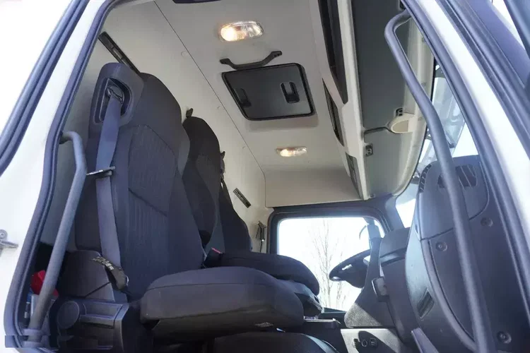 Mercedes Arocs 1830 / 90 tys. km / HIAB 111 B-2 HIDUO zdjęcie 29