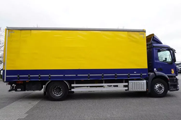 Mercedes Actros 1833 / Firanka 18 EPAL / 200 tys. km zdjęcie 5