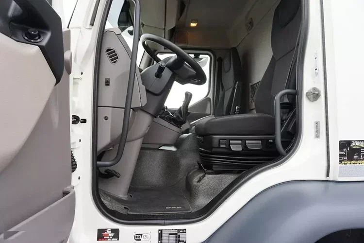 DAF / LF / 320 / ACC / E 6 / BURTOWY / 24 PALETY / ŁAD. 11 720 KG / DŁ. 9.7 M zdjęcie 38