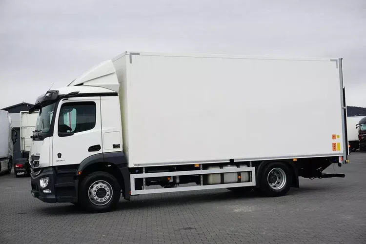 Mercedes ACTROS / 1830 / E 6 / MP 5 / KONTENER + WINDA / 16 PALET zdjęcie 3