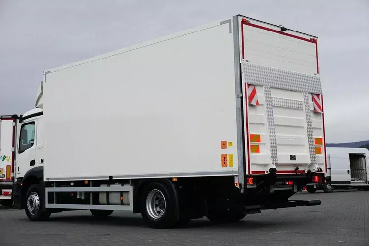Mercedes ACTROS / 1830 / E 6 / MP 5 / KONTENER + WINDA / 16 PALET zdjęcie 30