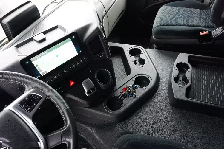 Mercedes ACTROS / 1830 / E 6 / MP 5 / KONTENER + WINDA / 16 PALET zdjęcie 9