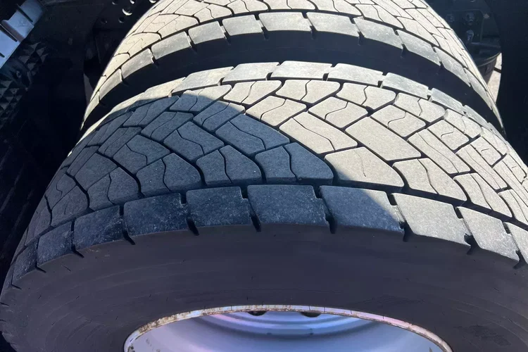 Mercedes ACTROS L prokontraktowy zdjęcie 19