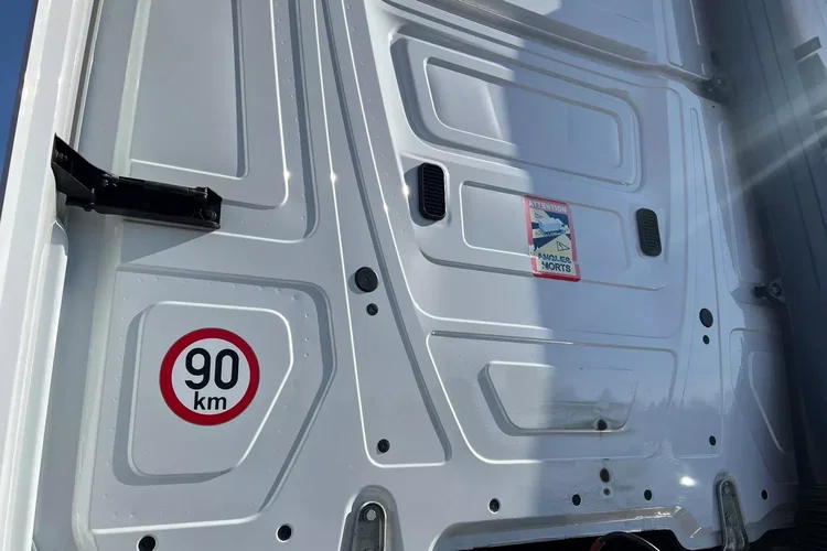 Mercedes ACTROS L prokontraktowy zdjęcie 21