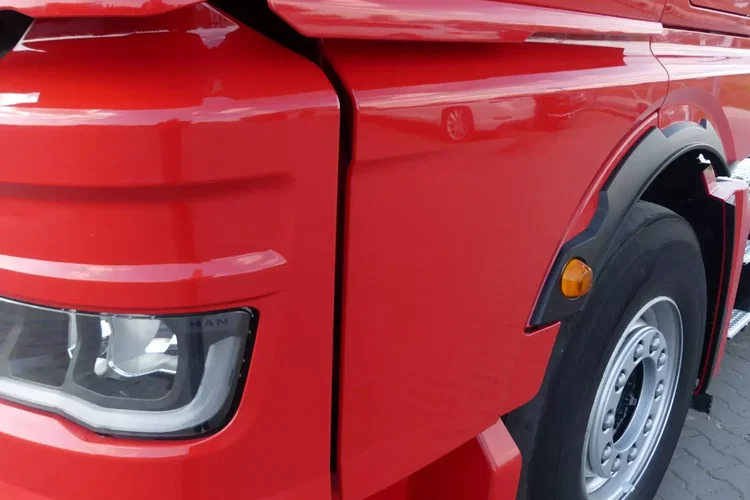 TGX 18.510 / AUTOMAT / EURO 6 / STANDARD / PEŁEN SERWIS W ASO MAN / zdjęcie 16