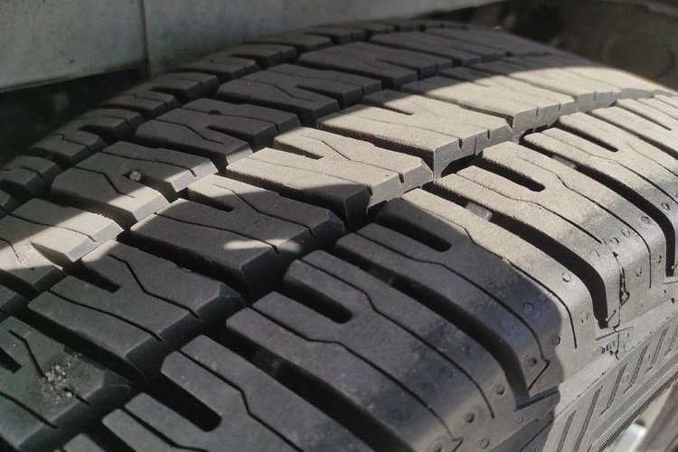 IVECO DAILY 35S16 zdjęcie 9