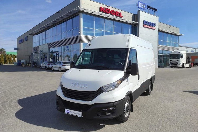 IVECO DAILY 35S16 zdjęcie 1