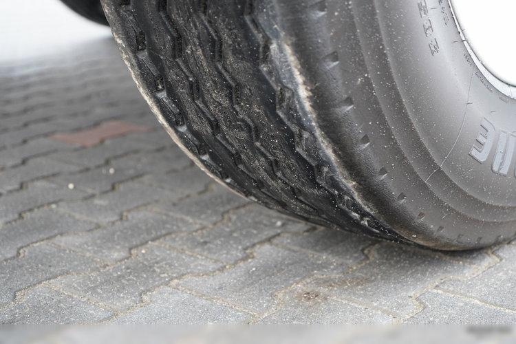 HEUSER WYWROTKA / 26 m3 / ALUMINIOWA / 4 500 KG / ALUFELGI / 2017 R zdjęcie 14